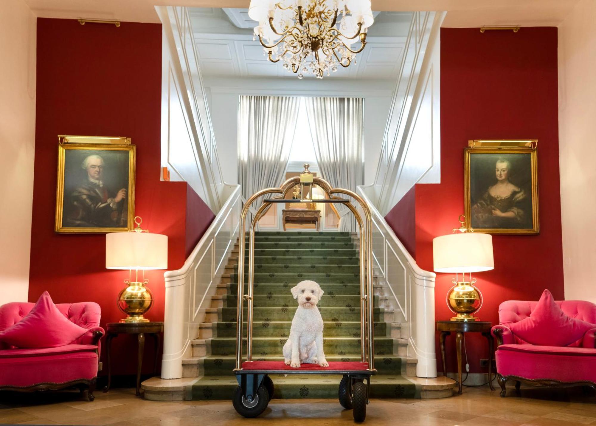 Hotel Europaeischer Hof Heidelberg, Bestes Hotel Deutschlands In Historischer Architektur Exteriör bild Lobby