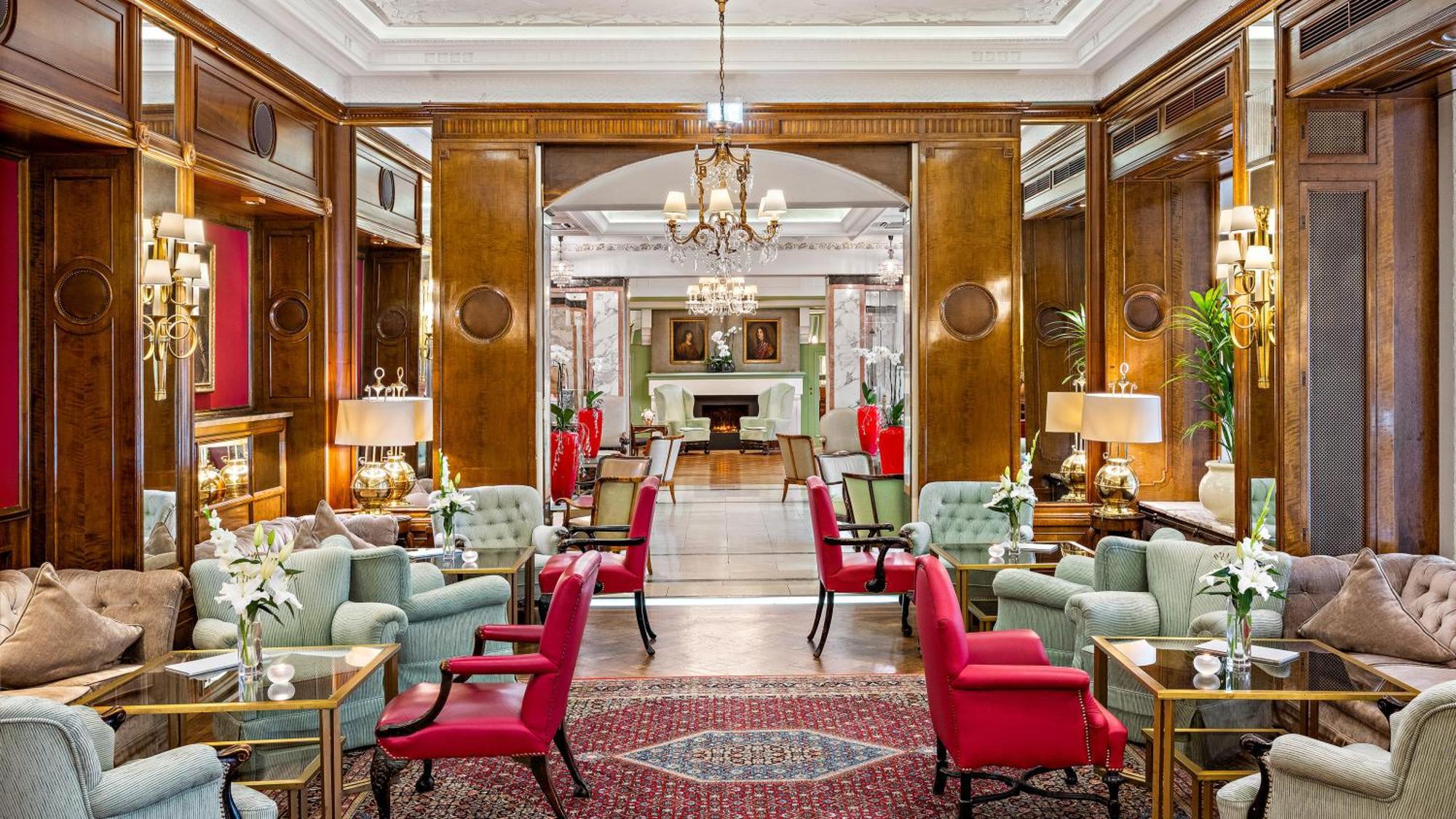 Hotel Europaeischer Hof Heidelberg, Bestes Hotel Deutschlands In Historischer Architektur Exteriör bild The lobby