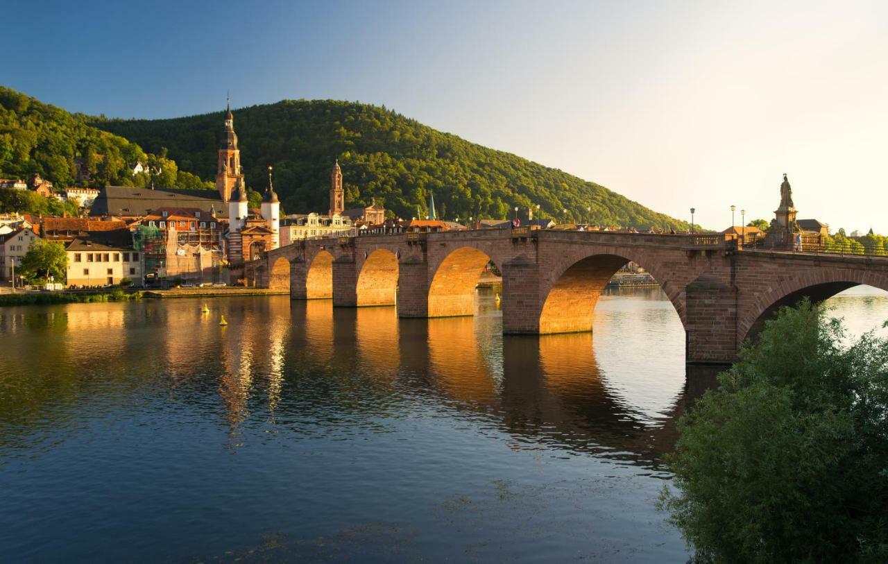 Hotel Europaeischer Hof Heidelberg, Bestes Hotel Deutschlands In Historischer Architektur Exteriör bild The Alte Brücke